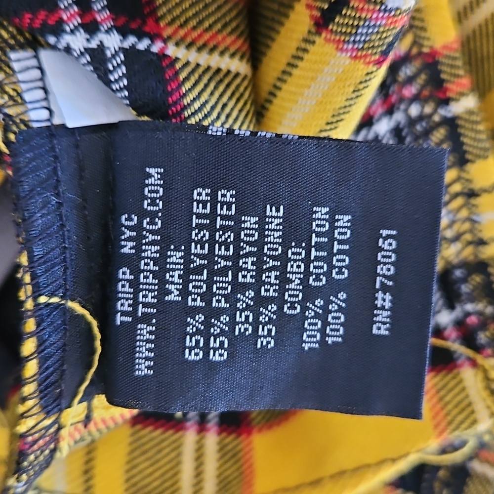 Tripp NYC Yellow Plaid Pleated Mini Skirt Medium - Picture 3 of 5